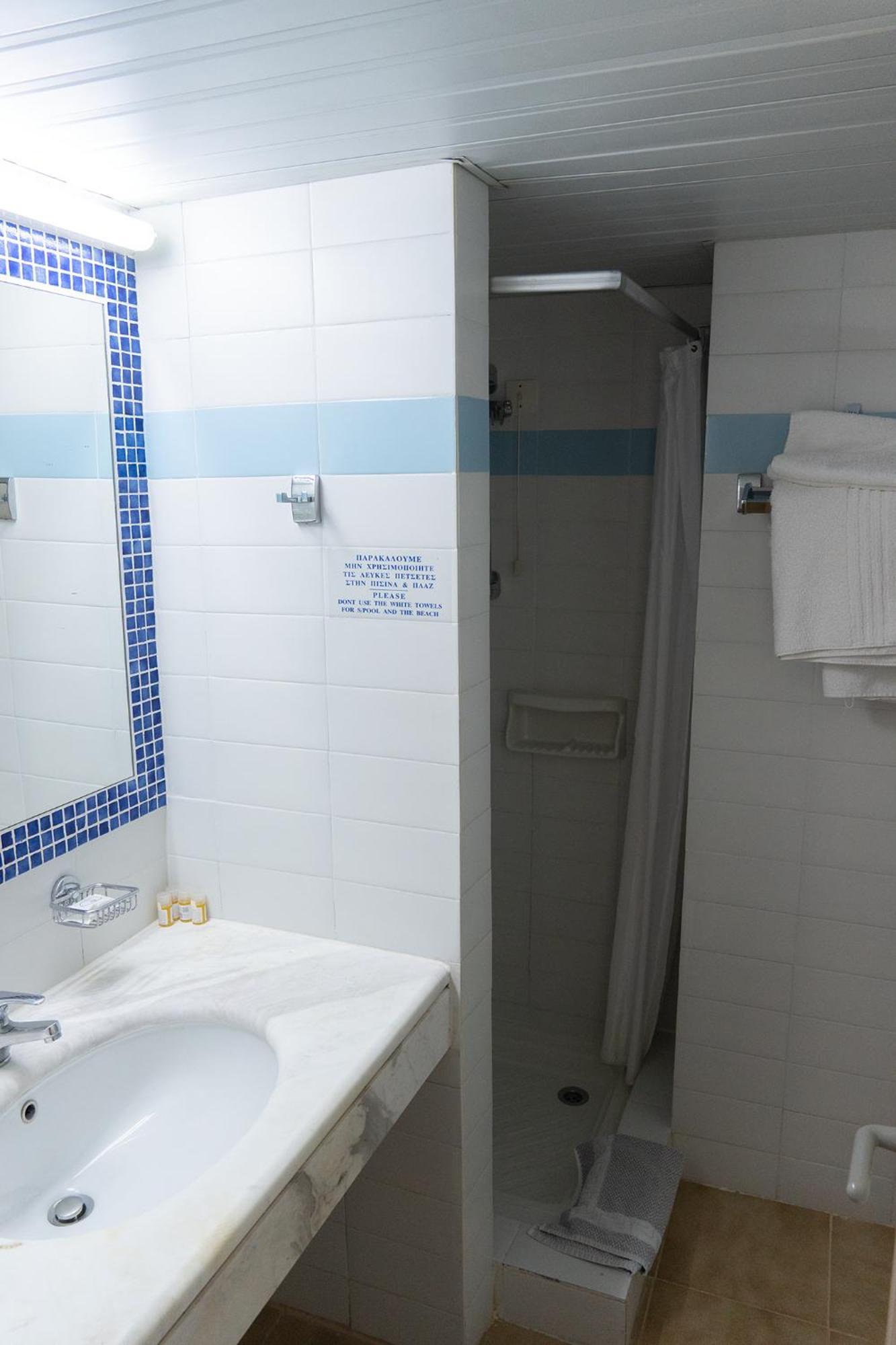 Apollon Suites Karystos  Bagian luar foto